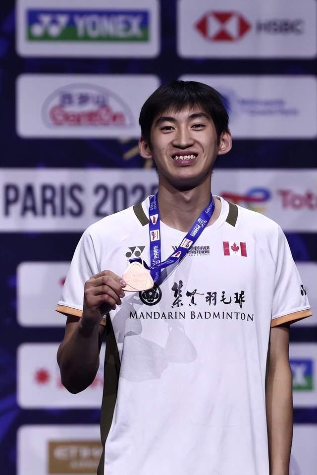 岁华裔小将 岁华裔小将