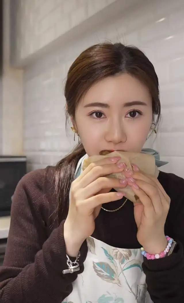 的频率, 她于, 福原爱在日